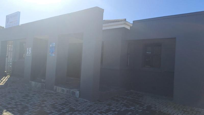 To Let commercial Property for Rent in Cotswold Eastern Cape